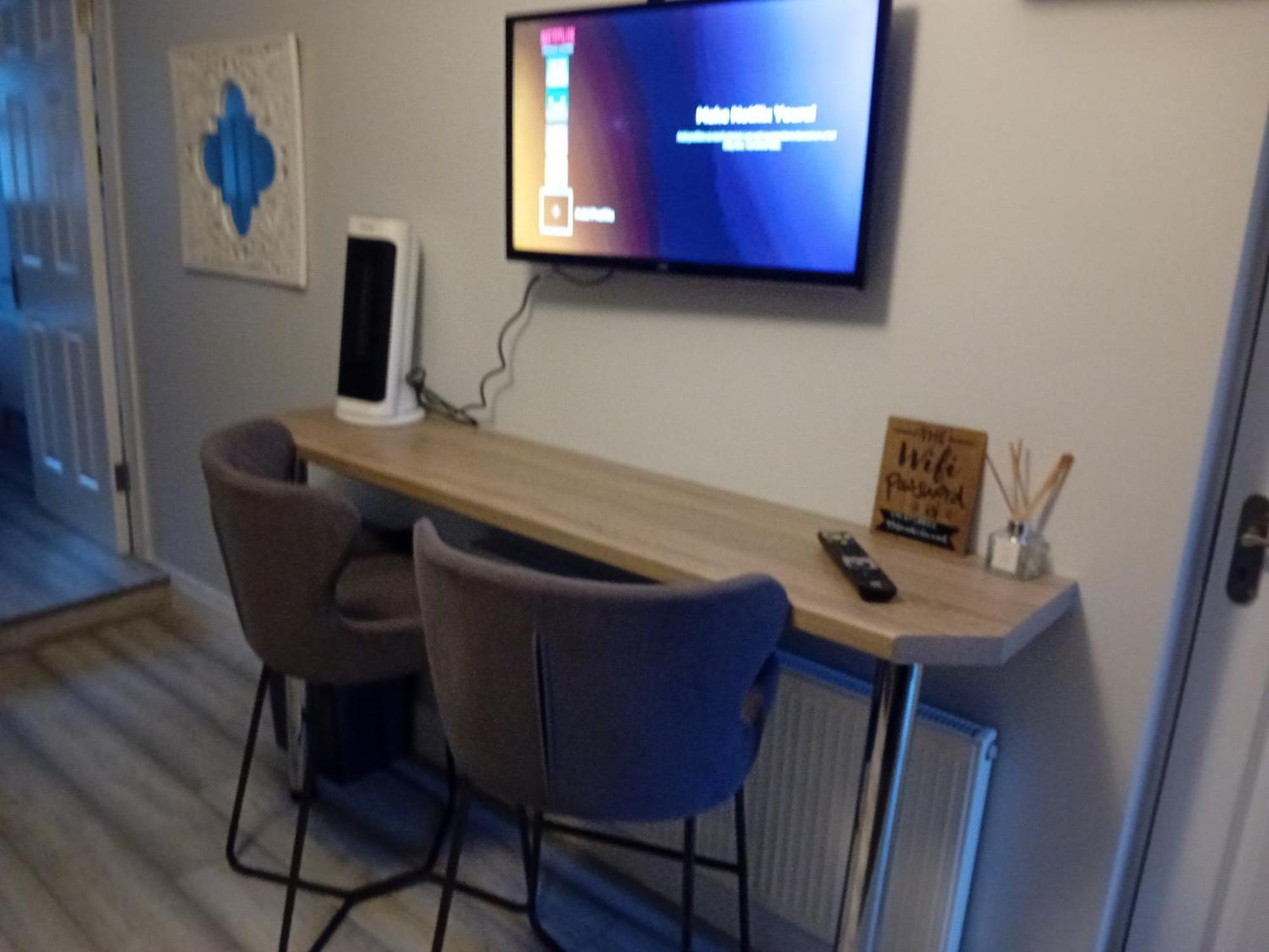 Compact One Bed Apartment Near University Of Limerick Junction Exteriör bild